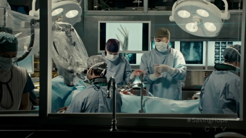 VampireDiariesWorld-dot-org_SavingHope2x13-1777.jpg