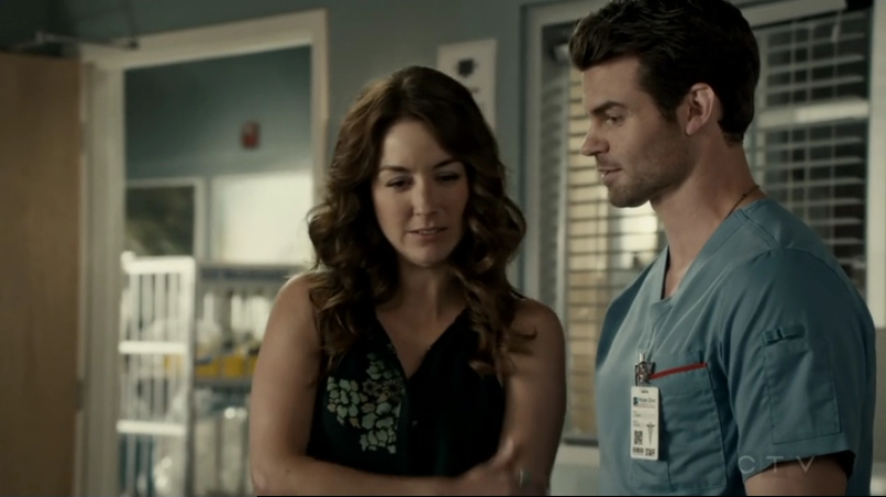 VampireDiariesWorld-dot-org_SavingHope2x13-2295.jpg