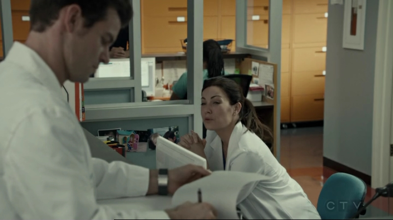 VampireDiariesWorld-dot-org_SavingHope2x15-0899.jpg