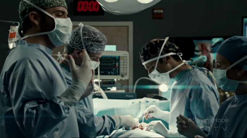 VampireDiariesWorld-dot-org_SavingHope2x15-1006.jpg