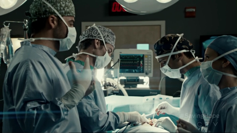 VampireDiariesWorld-dot-org_SavingHope2x15-1010.jpg