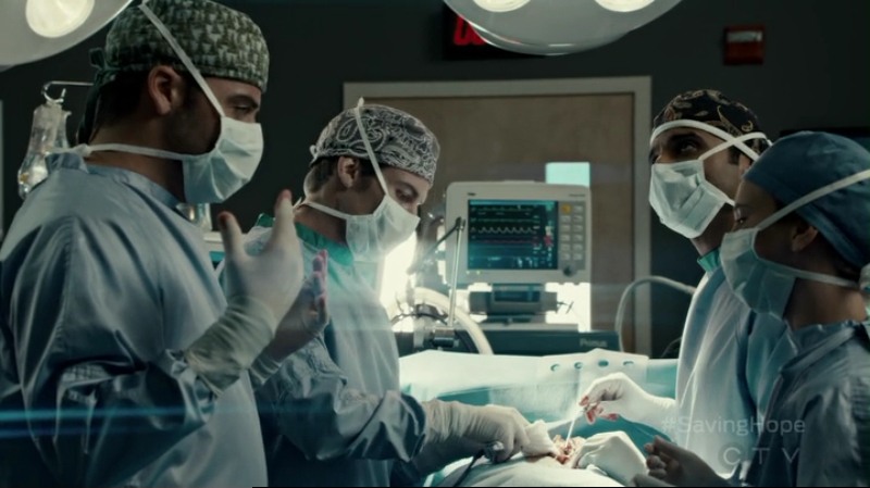 VampireDiariesWorld-dot-org_SavingHope2x15-1012.jpg