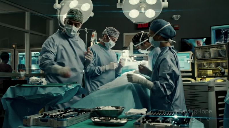 VampireDiariesWorld-dot-org_SavingHope2x15-1023.jpg