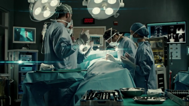 VampireDiariesWorld-dot-org_SavingHope2x15-1052.jpg