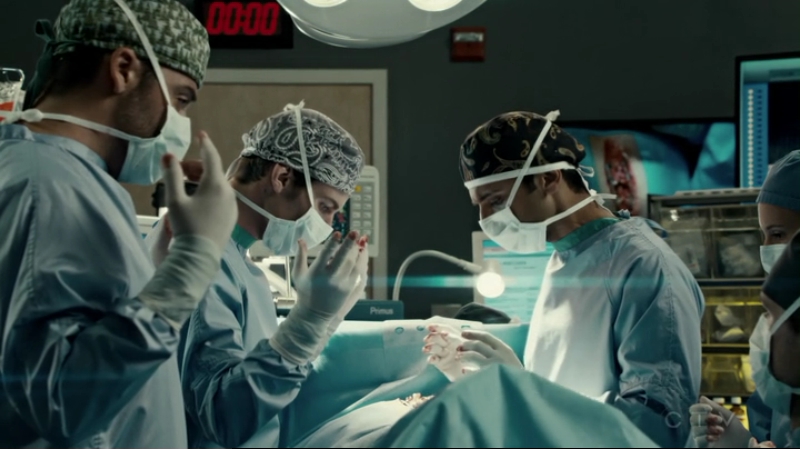 VampireDiariesWorld-dot-org_SavingHope2x15-1066.jpg