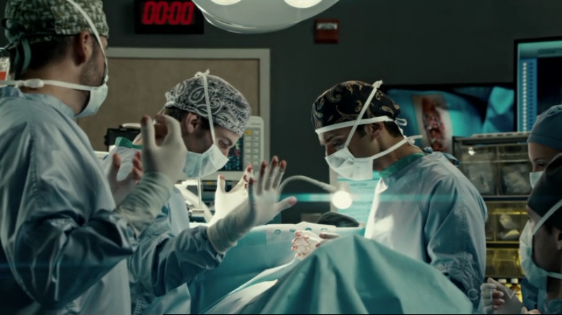 VampireDiariesWorld-dot-org_SavingHope2x15-1067.jpg