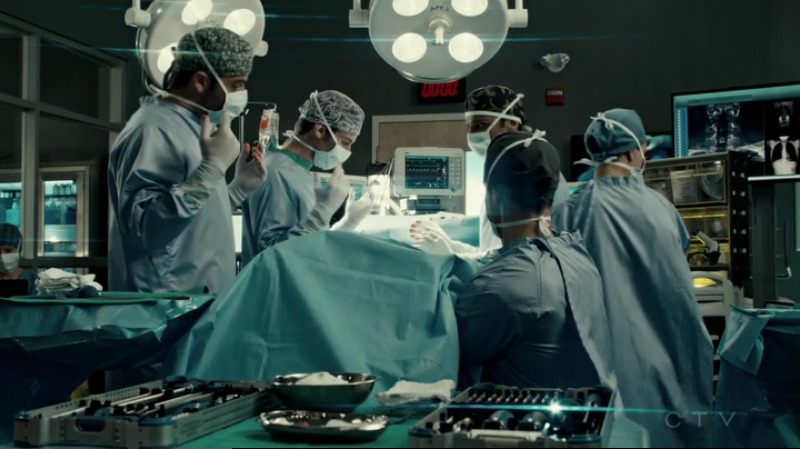VampireDiariesWorld-dot-org_SavingHope2x15-1073.jpg