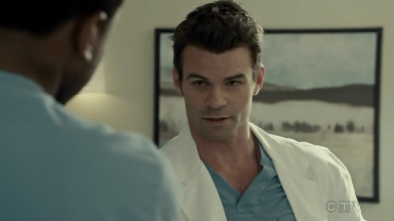 VampireDiariesWorld-dot-org_SavingHope2x15-1302.jpg VampireDiariesWorld-dot-org_SavingHope2x15-1302.jpg
