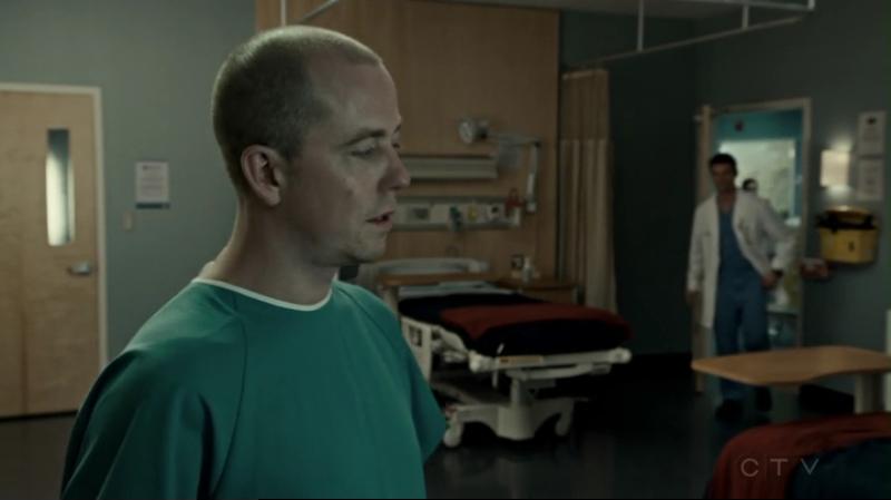 VampireDiariesWorld-dot-org_SavingHope2x15-1807.jpg