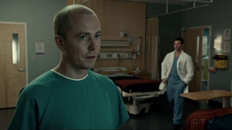 VampireDiariesWorld-dot-org_SavingHope2x15-1809.jpg