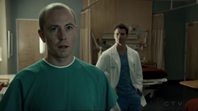 VampireDiariesWorld-dot-org_SavingHope2x15-1815.jpg