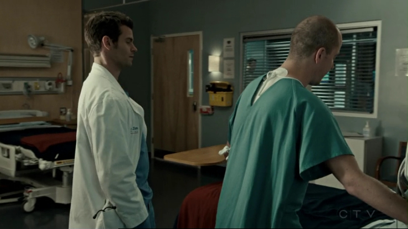 VampireDiariesWorld-dot-org_SavingHope2x15-1843.jpg
