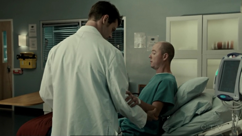 VampireDiariesWorld-dot-org_SavingHope2x15-1849.jpg VampireDiariesWorld-dot-org_SavingHope2x15-1849.jpg