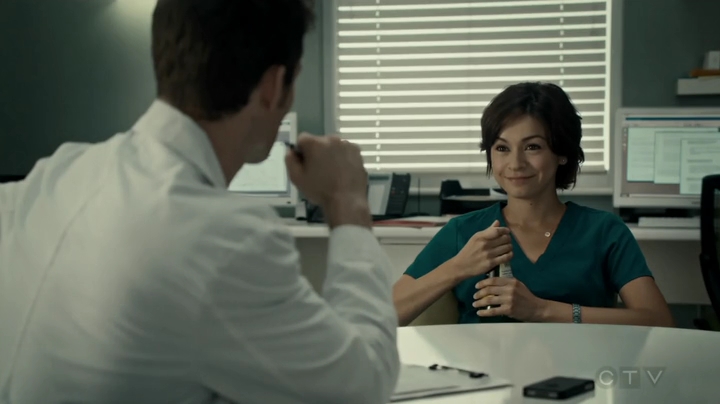 VampireDiariesWorld-dot-org_SavingHope2x16-1697.jpg