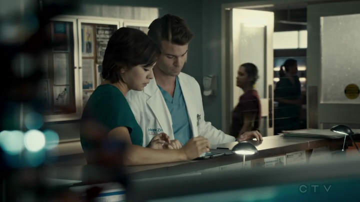 VampireDiariesWorld-dot-org_SavingHope2x16-1753.jpg VampireDiariesWorld-dot-org_SavingHope2x16-1753.jpg