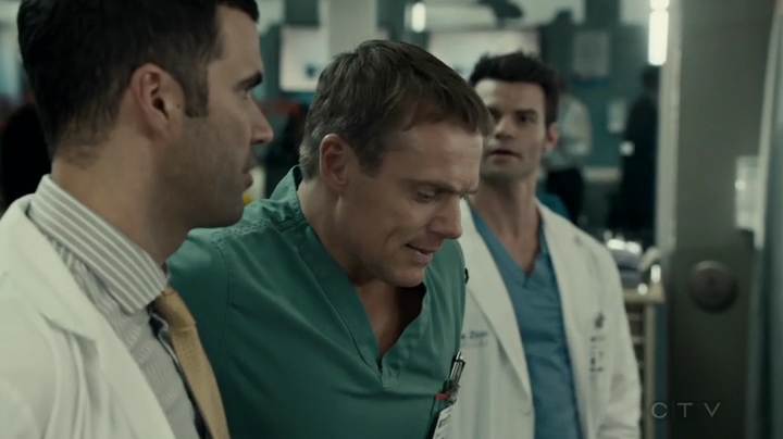 VampireDiariesWorld-dot-org_SavingHope2x17-0520.jpg