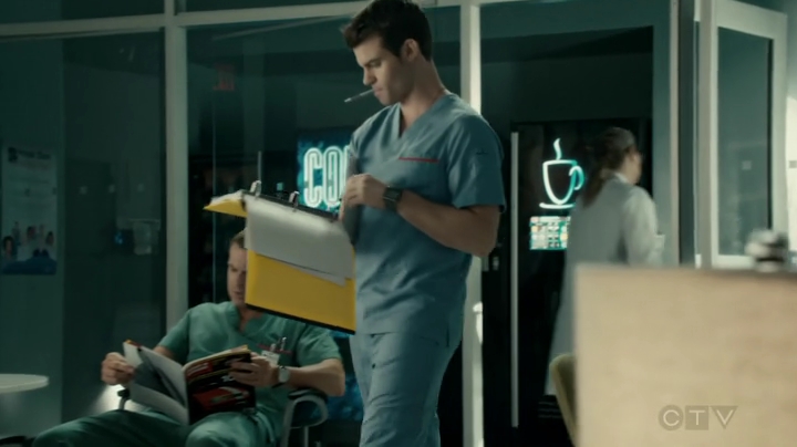 VampireDiariesWorld-dot-org_SavingHope2x17-2414.jpg