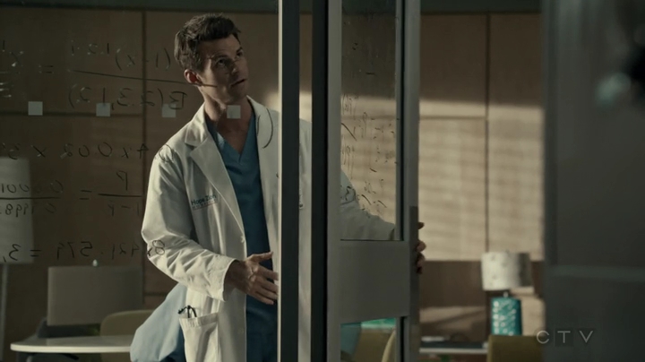 VampireDiariesWorld-dot-org_SavingHope2x18-1779.jpg