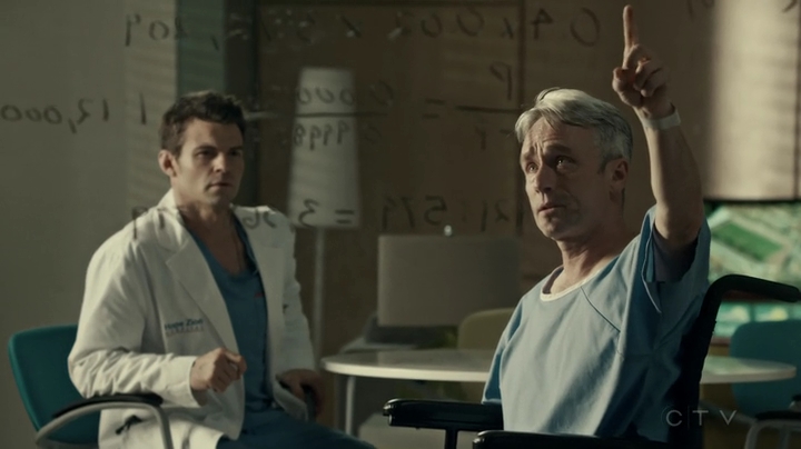 VampireDiariesWorld-dot-org_SavingHope2x18-1834.jpg