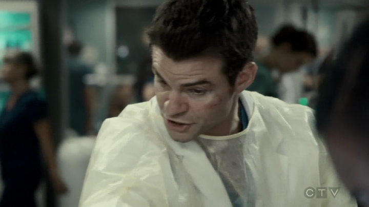 VampireDiariesWorld-dot-org_SavingHope3x01-0491.jpg