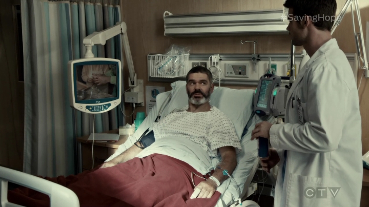 VampireDiariesWorld-dot-org_SavingHope3x02-1402.jpg