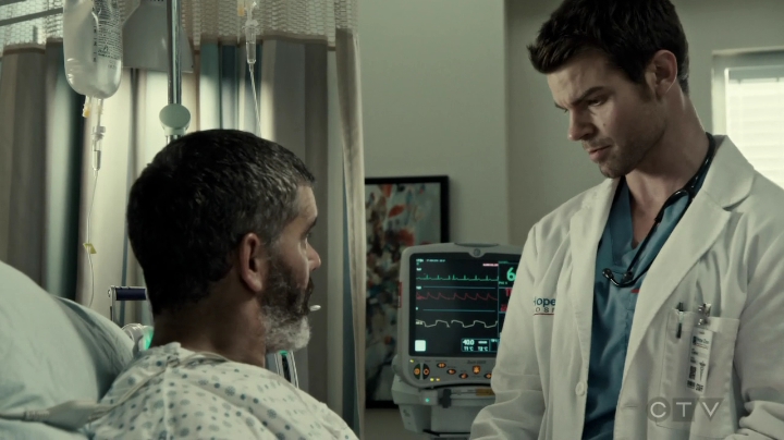 VampireDiariesWorld-dot-org_SavingHope3x02-1483.jpg