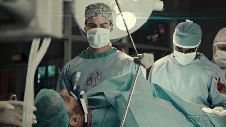 VampireDiariesWorld-dot-org_SavingHope3x02-2250.jpg VampireDiariesWorld-dot-org_SavingHope3x02-2250.jpg