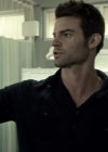 VampireDiariesWorld-dot-org_SavingHope3x02-0196.jpg