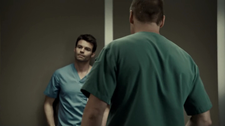 VampireDiariesWorld-dot-org_SavingHope3x03-0255.jpg