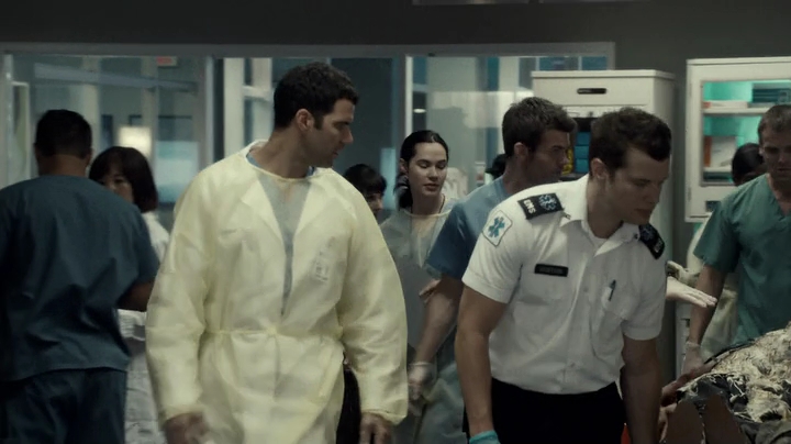 VampireDiariesWorld-dot-org_SavingHope3x03-0321.jpg