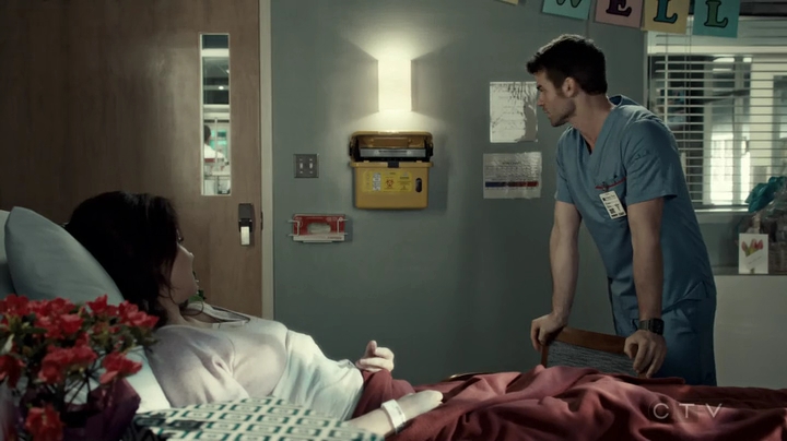 VampireDiariesWorld-dot-org_SavingHope3x03-1553.jpg