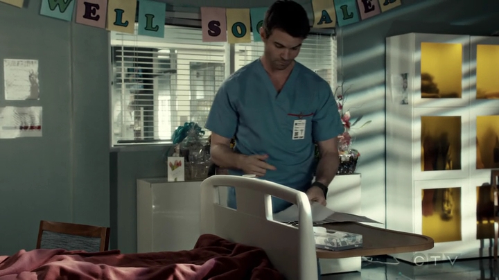 VampireDiariesWorld-dot-org_SavingHope3x03-1659.jpg