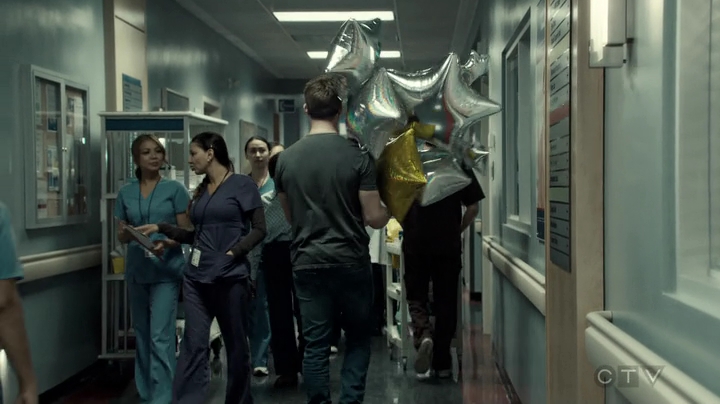 VampireDiariesWorld-dot-org_SavingHope3x03-2431.jpg