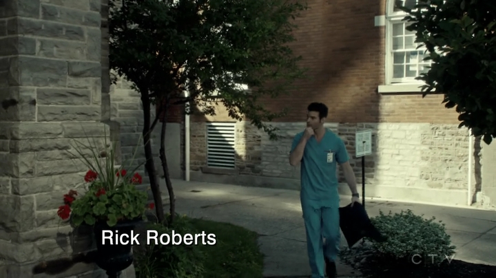 VampireDiariesWorld-dot-org_SavingHope3x04-0100.jpg