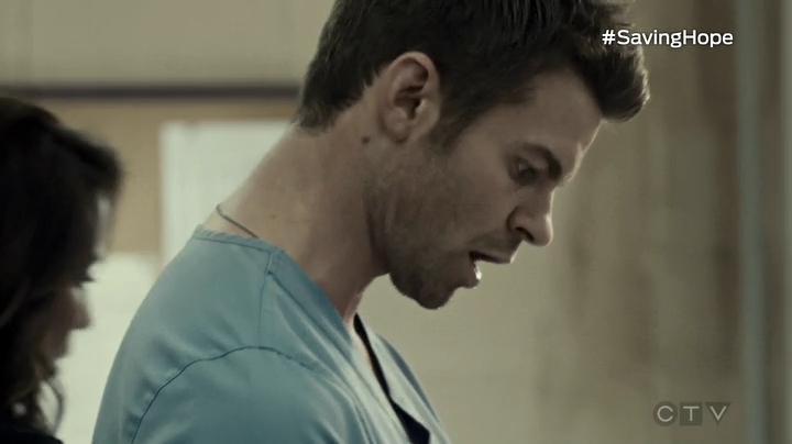 VampireDiariesWorld-dot-org_SavingHope3x04-0402.jpg