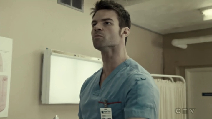 VampireDiariesWorld-dot-org_SavingHope3x04-0460.jpg