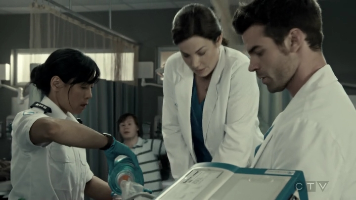 VampireDiariesWorld-dot-org_SavingHope3x05-0339.jpg