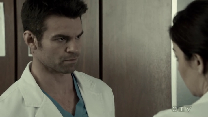 VampireDiariesWorld-dot-org_SavingHope3x05-0680.jpg