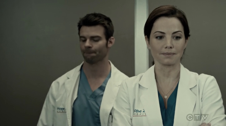 VampireDiariesWorld-dot-org_SavingHope3x05-0702.jpg