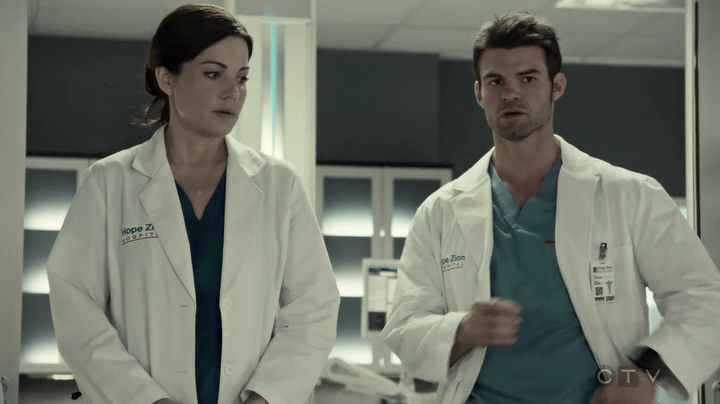 VampireDiariesWorld-dot-org_SavingHope3x05-0795.jpg