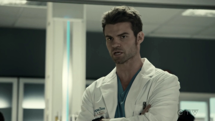 VampireDiariesWorld-dot-org_SavingHope3x05-0844.jpg