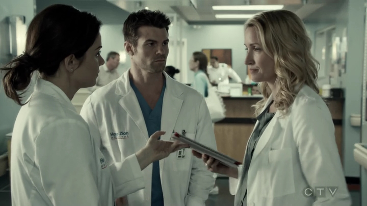 VampireDiariesWorld-dot-org_SavingHope3x05-0969.jpg