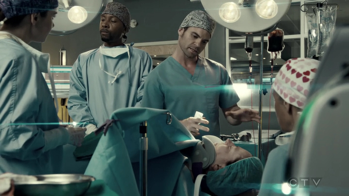 VampireDiariesWorld-dot-org_SavingHope3x05-1993.jpg
