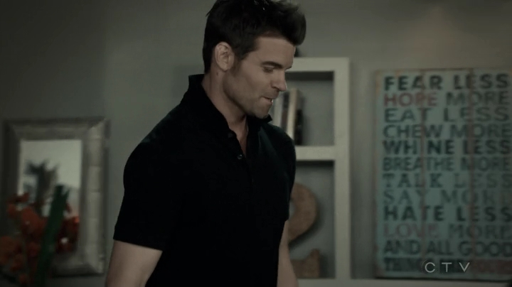 VampireDiariesWorld-dot-org_SavingHope3x05-2457.jpg