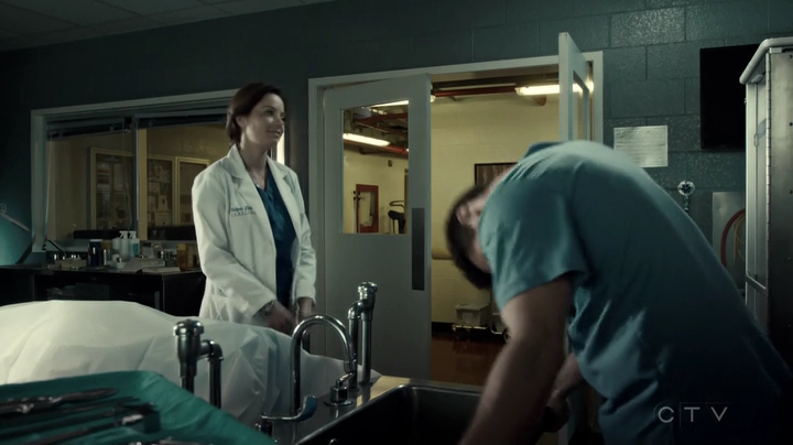 VampireDiariesWorld-dot-org_SavingHope3x06-0322.jpg