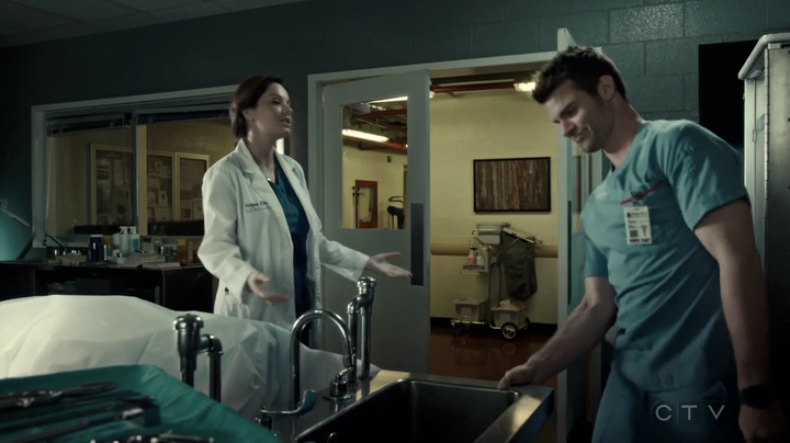 VampireDiariesWorld-dot-org_SavingHope3x06-0325.jpg