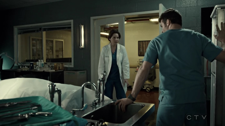 VampireDiariesWorld-dot-org_SavingHope3x06-0339.jpg