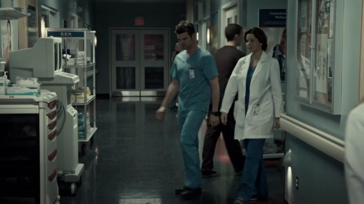 VampireDiariesWorld-dot-org_SavingHope3x06-0350.jpg