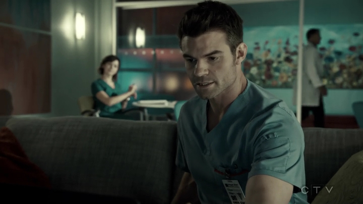 VampireDiariesWorld-dot-org_SavingHope3x06-0642.jpg