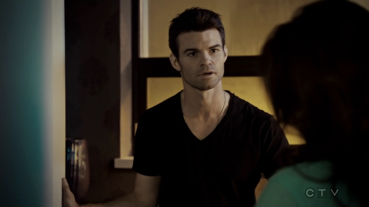 VampireDiariesWorld-dot-org_SavingHope3x06-2444.jpg